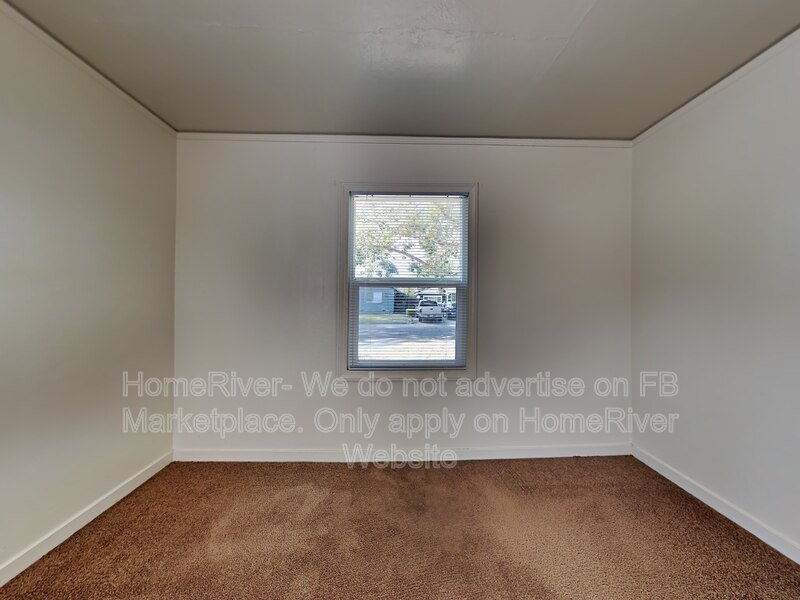 Classic Home! Fridge Included | Close to Land Park property image