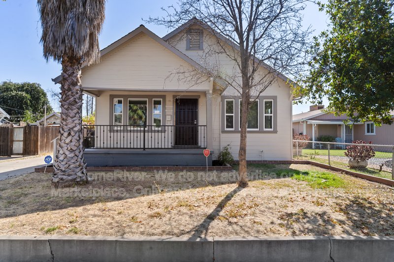 Pet Friendly! 2378 Cambridge St, Sacramento, CA 95815 property image