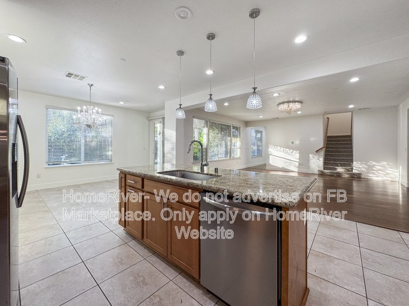5 Bedrooms! 5891 Dulwich Way, Sacramento, CA 95835 property image