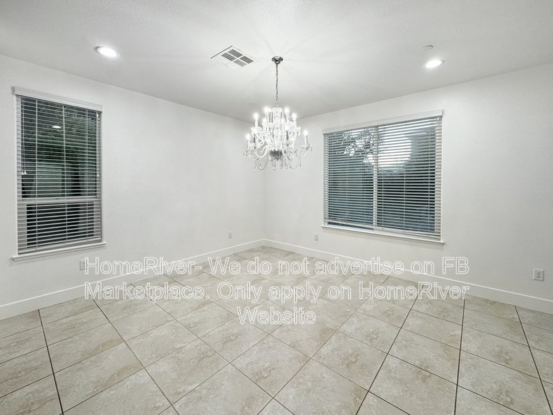 5 Bedrooms! 5891 Dulwich Way, Sacramento, CA 95835 property image