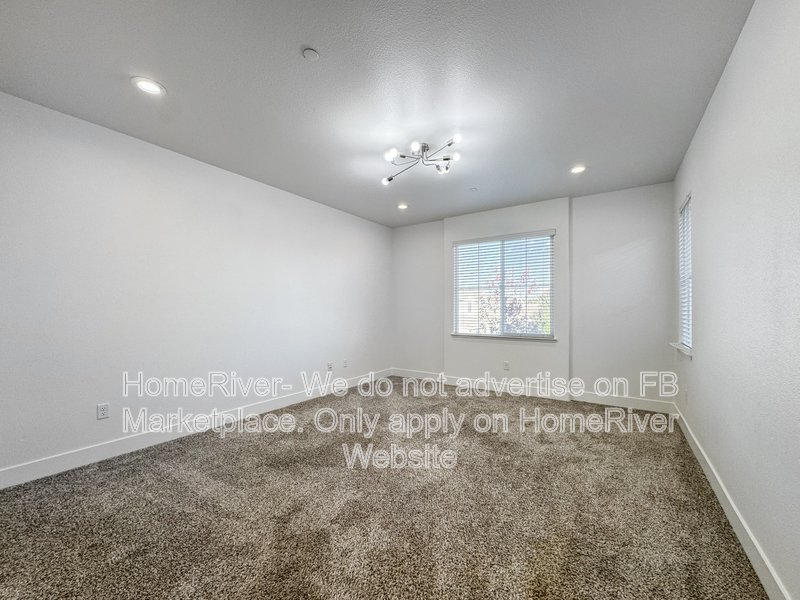 5 Bedrooms! 5891 Dulwich Way, Sacramento, CA 95835 property image