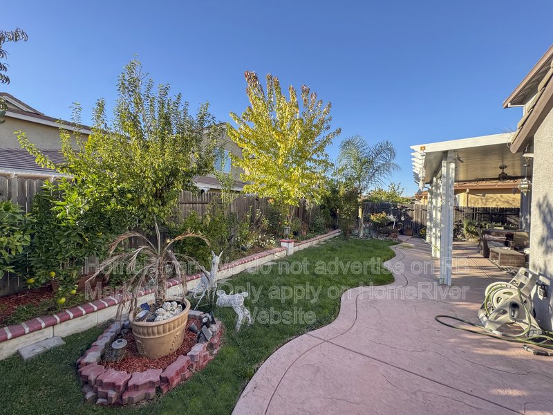 5 Bedrooms! 5891 Dulwich Way, Sacramento, CA 95835 property image