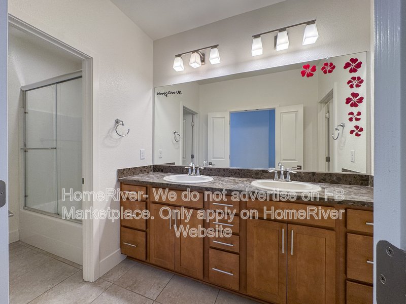 5 Bedrooms! 5891 Dulwich Way, Sacramento, CA 95835 property image