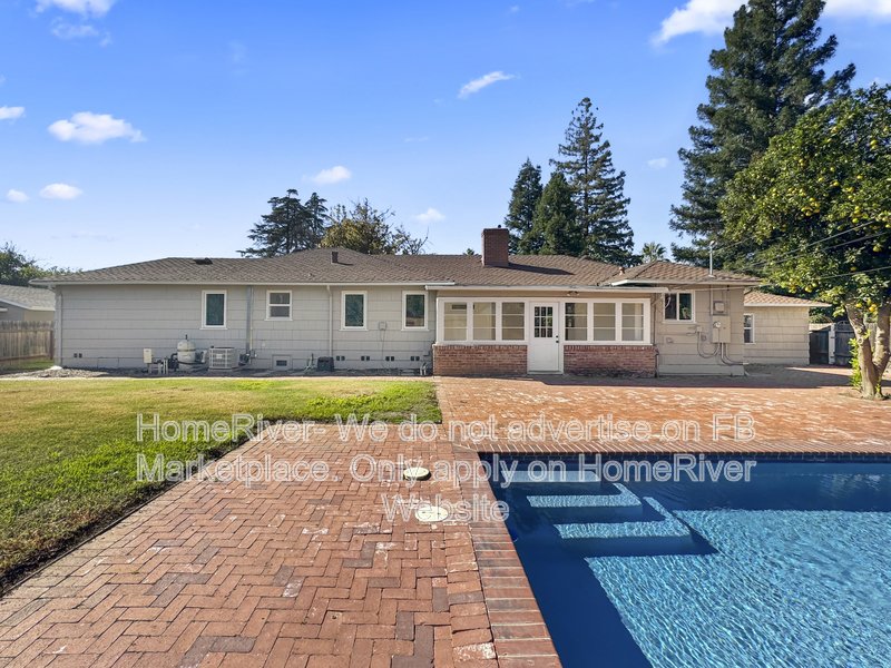 4BR Home w/ Attached Garage | Yard | Pool property image