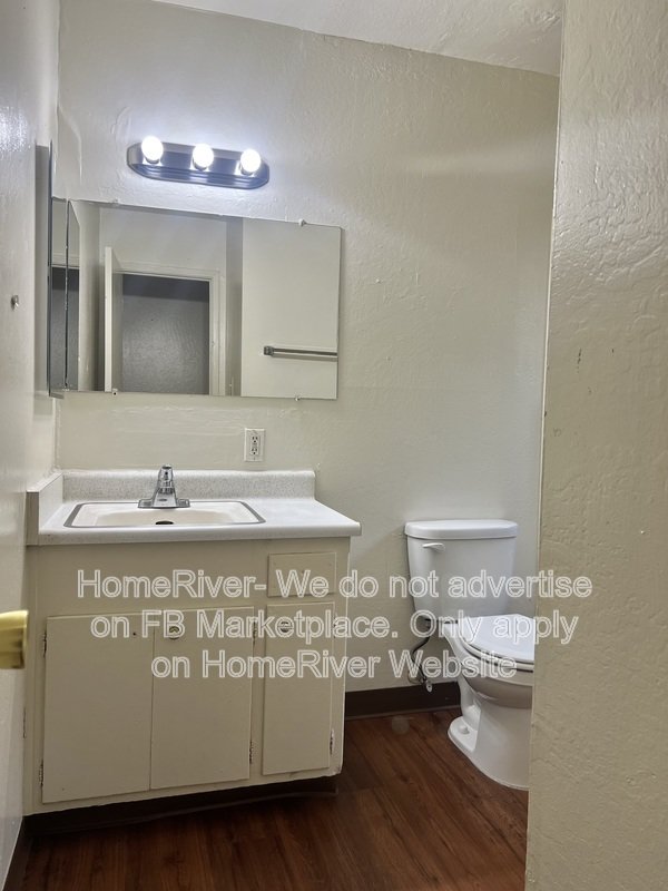 2BR Townhome | Reserved Parking | Open Layout property image