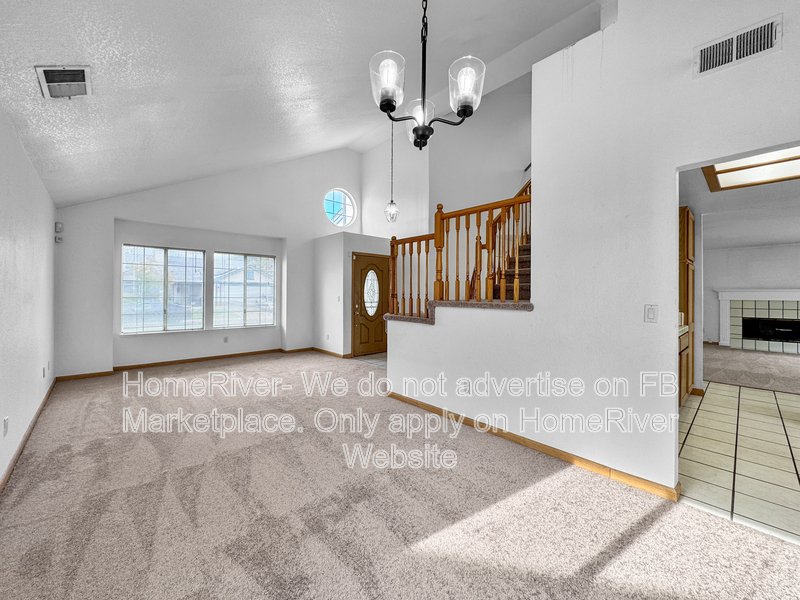 Pet Friendly! 8262 Westport Cir, Sacramento, CA 95828 property image