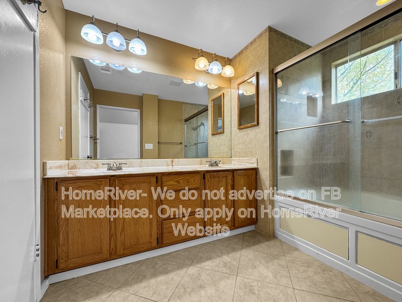 Pet Friendly! 8262 Westport Cir, Sacramento, CA 95828 property image