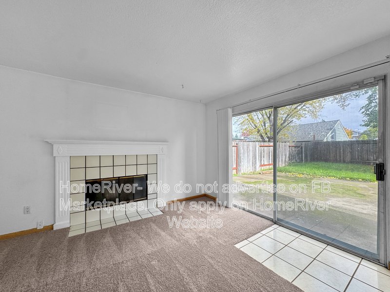 Pet Friendly! 8262 Westport Cir, Sacramento, CA 95828 property image