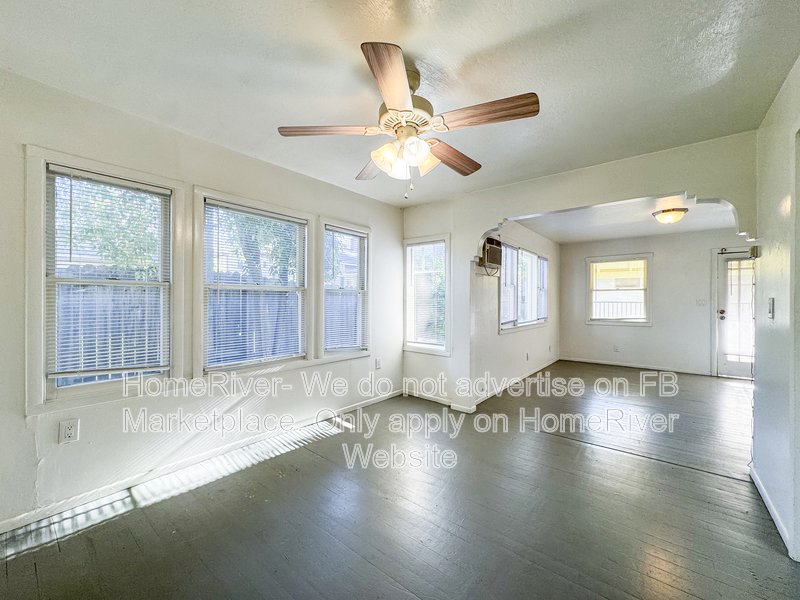North Oak Park 2 Bedroom! 3809 1/2 1st Ave Sacramento, CA 95817 property image