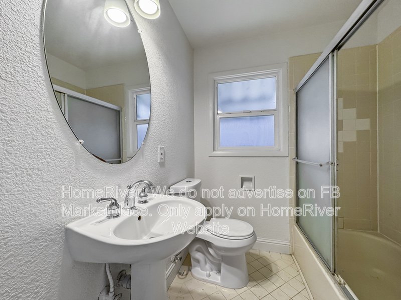 Garage Parking | 1 BA | 3BR Home in Quiet Area property image