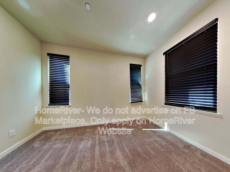 Garage Parking | In-Unit Laundry | 4BR Home in Quiet Area property image