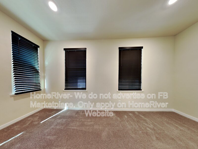 Garage Parking | In-Unit Laundry | 4BR Home in Quiet Area property image
