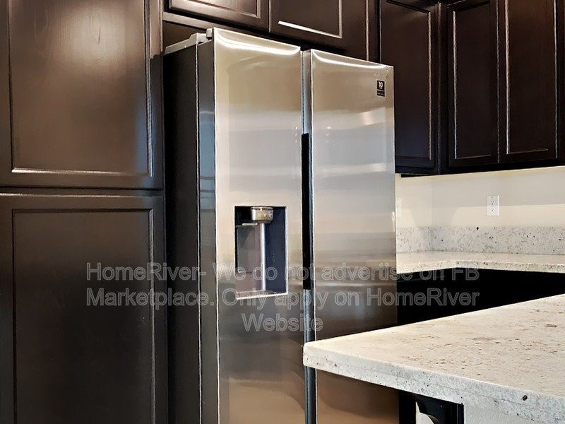 Garage Parking | In-Unit Laundry | 4BR Home in Quiet Area property image