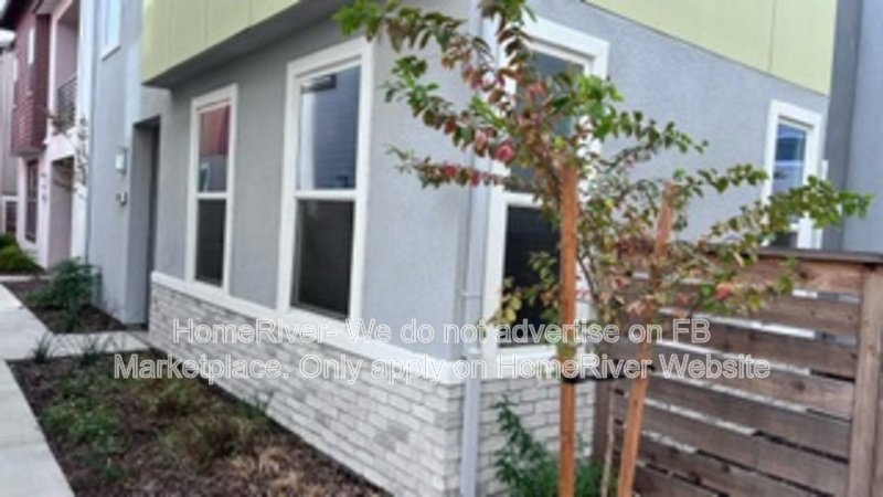 Garage Parking | In-Unit Laundry | 4BR Home in Quiet Area property image