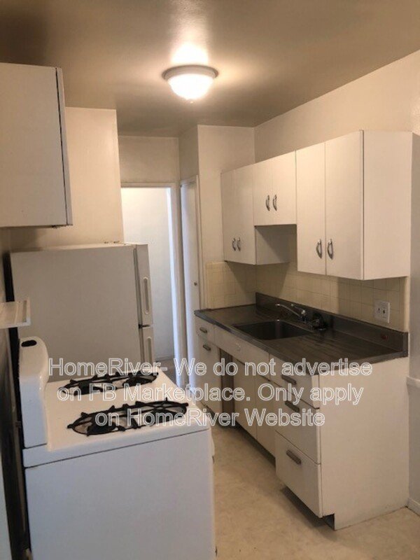 1 Bedroom | Midtown Location | Fridge Included property image