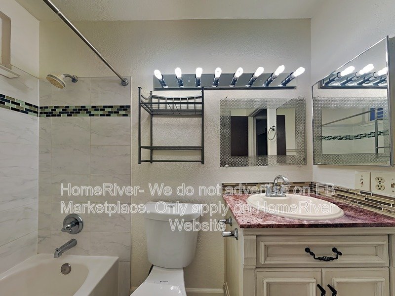 Immaculate 4 Bedroom Home | 4 Bedroom | Backyard property image