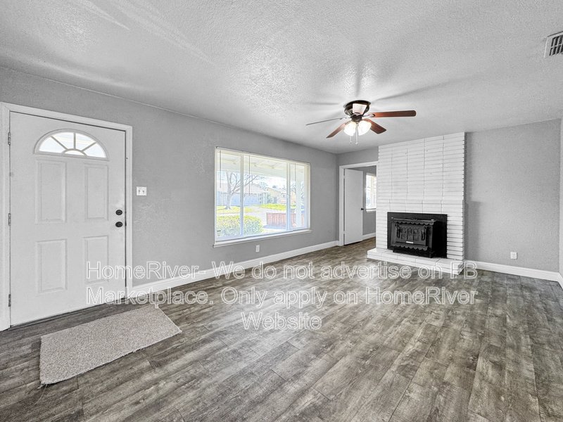 Fridge Included | Close to shopping |  Near Folsom property image