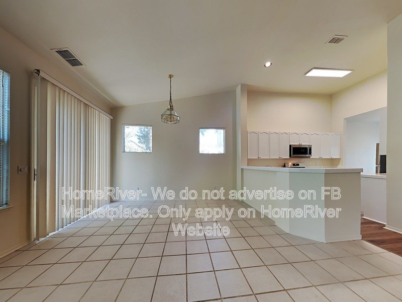 Gated Community | Fridge Included | Close to shopping property image