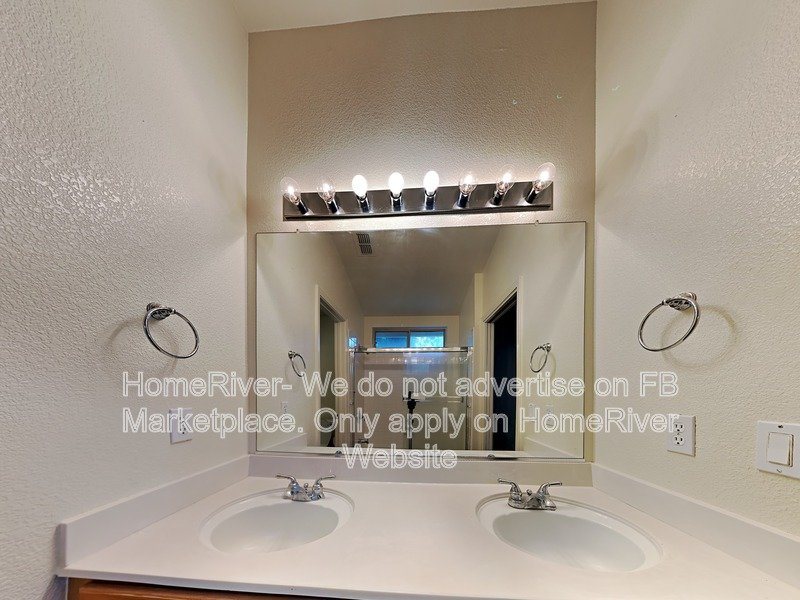 Gated Community | Fridge Included | Close to shopping property image