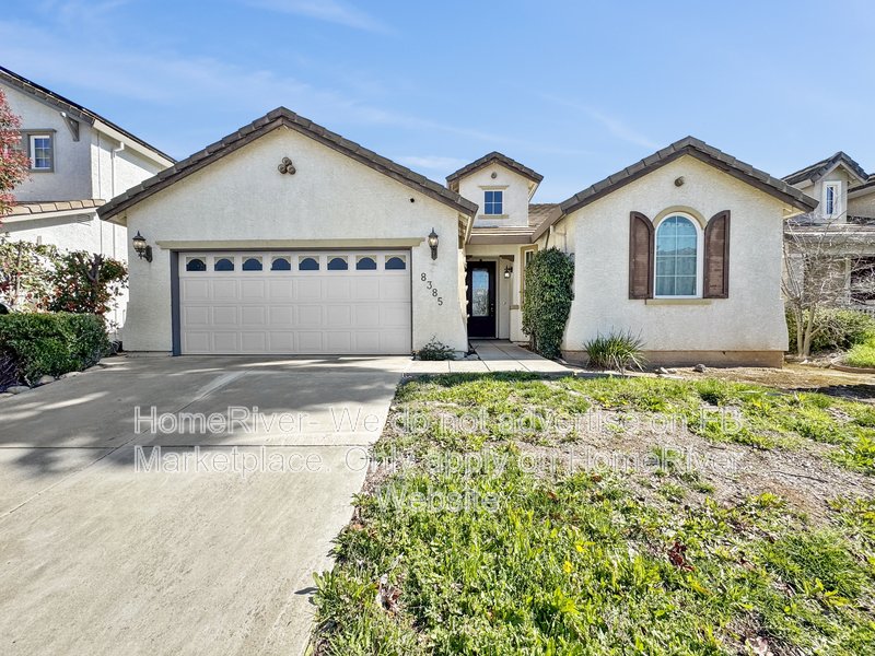 Near 99 Hwy | Close to Sacramento | Backyard property image