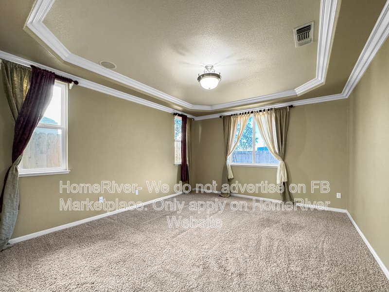 Near 99 Hwy | Close to Sacramento | Backyard property image