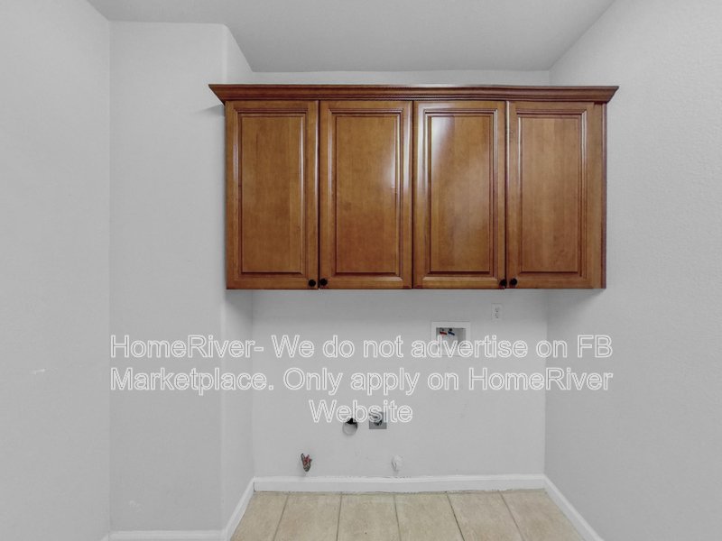 Near 99 Hwy | Close to Sacramento | Backyard property image