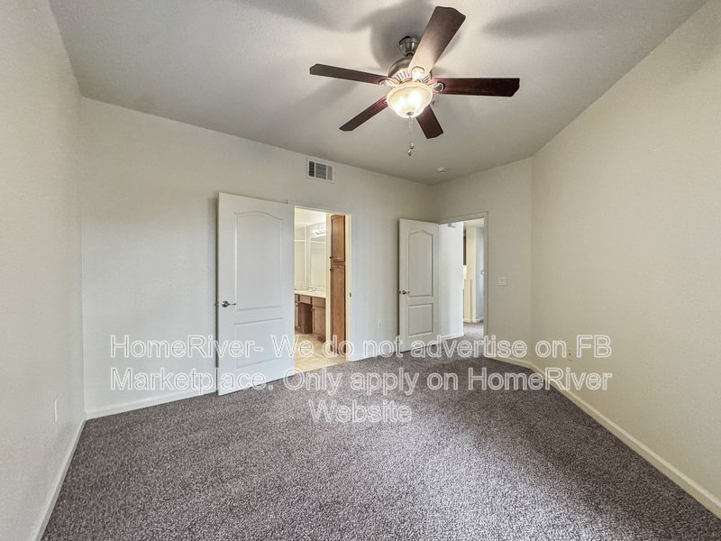 Fridge Included | Washer and Dryer In Unit | Close to Shopping property image