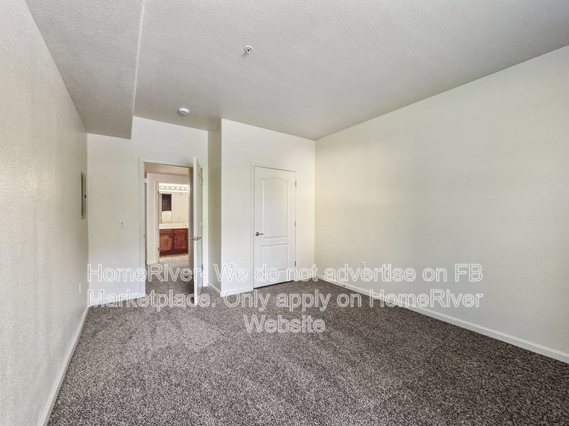 Fridge Included | Washer and Dryer In Unit | Close to Shopping property image