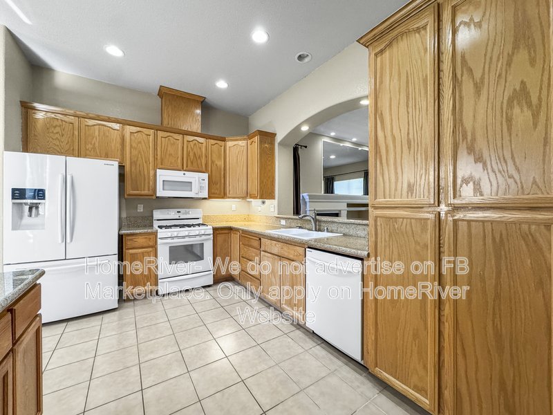 Fridge Included | Washer and Dryer Included | Great Location property image