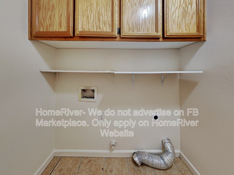 Fridge Included | Yard Care Included | New Front Grass property image