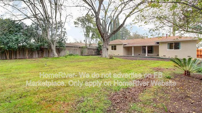 Close to Parks | Fridge Included | Pet Friendly property image