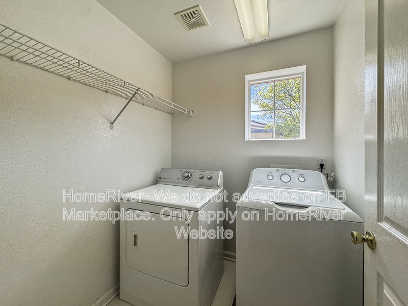Washer and Dryer Included | Pet Friendly | Close to Sac Airport property image