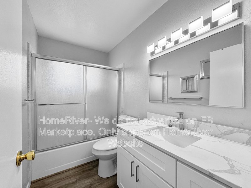 Fridge Included | Near Shopping | Close to Kaiser property image