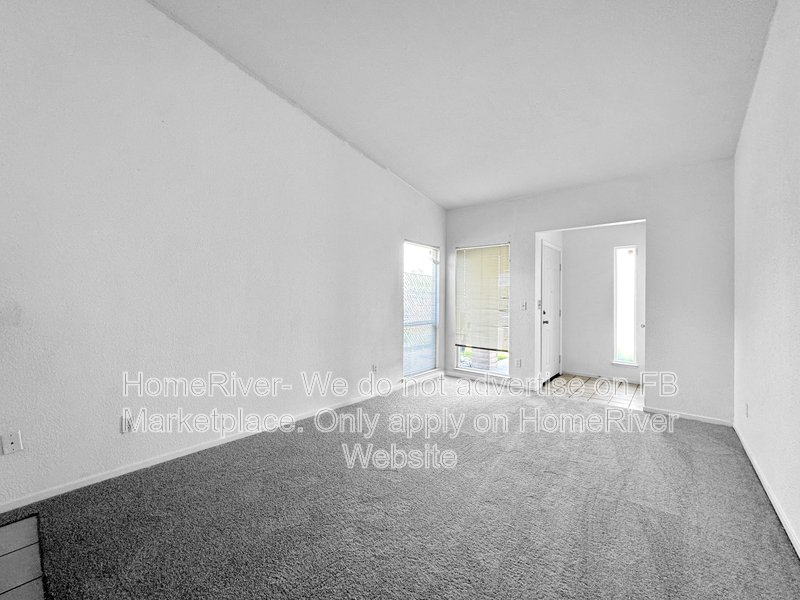 Fridge Included | WSG Included | Pet Friendly property image