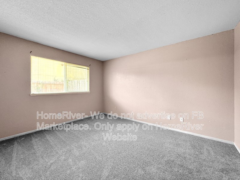 Fridge Included | WSG Included | Pet Friendly property image