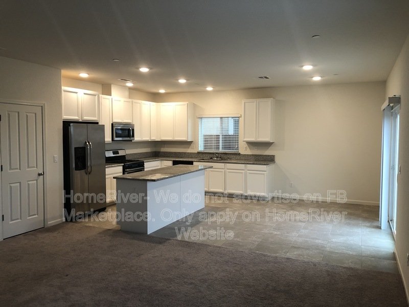 Roseville Living | Close to Galleria | Near Parks property image