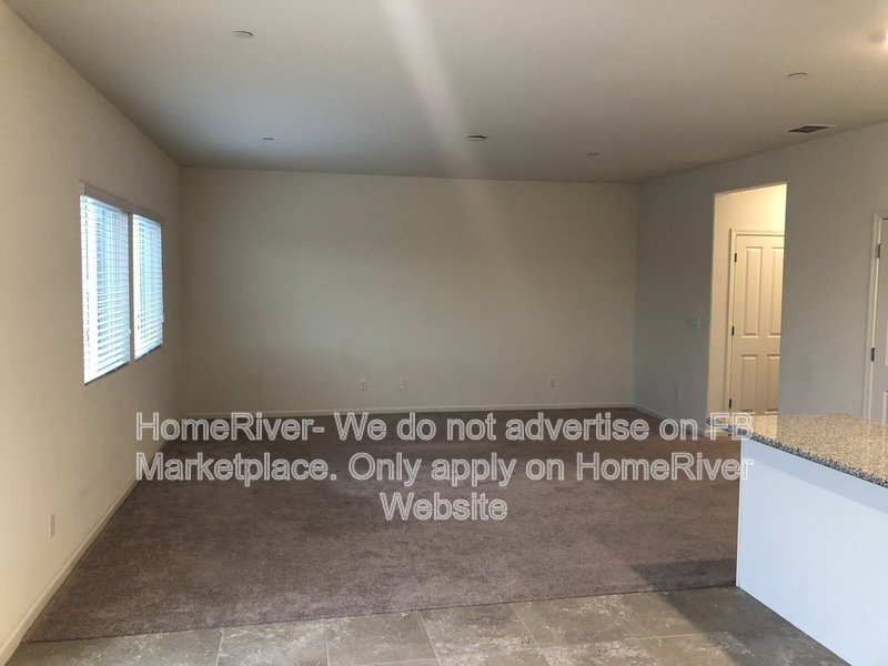 Roseville Living | Close to Galleria | Near Parks property image