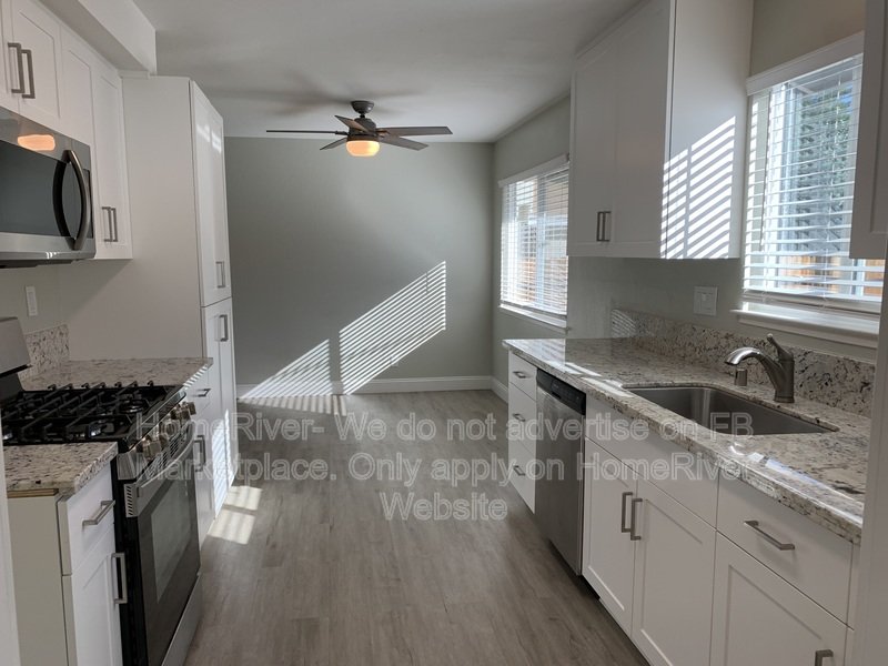 Private Backyard | Fridge Included | Near Parks property image