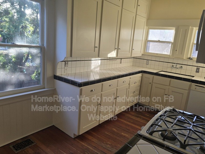 Midtown Location | Pet Friendly | Yard Care Included property image