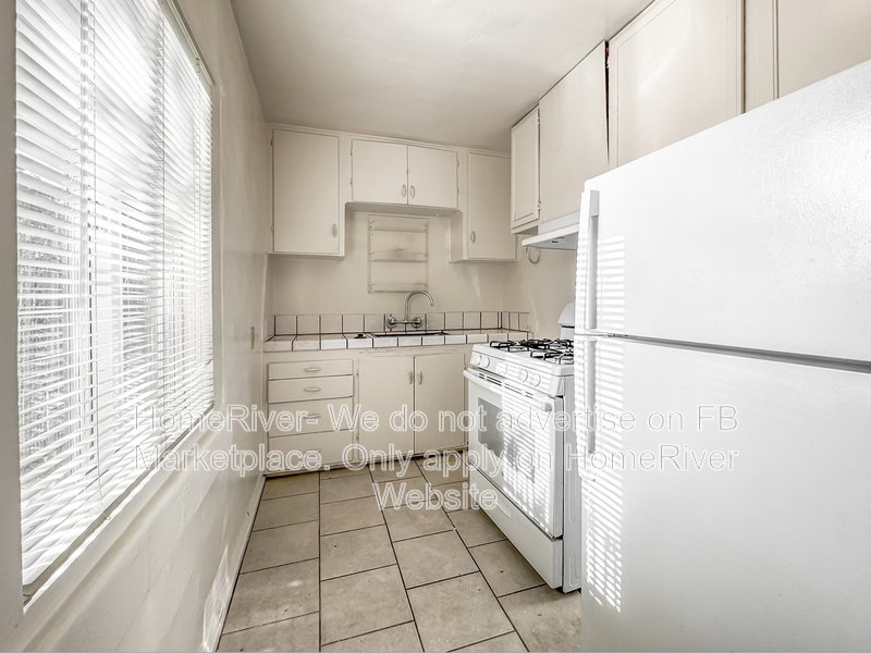 Fridge Included | Close to Folsom | Pet Friendly property image