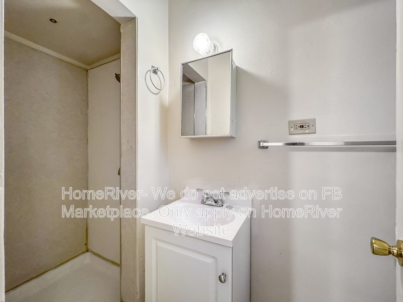 Fridge Included | Close to Folsom | Pet Friendly property image