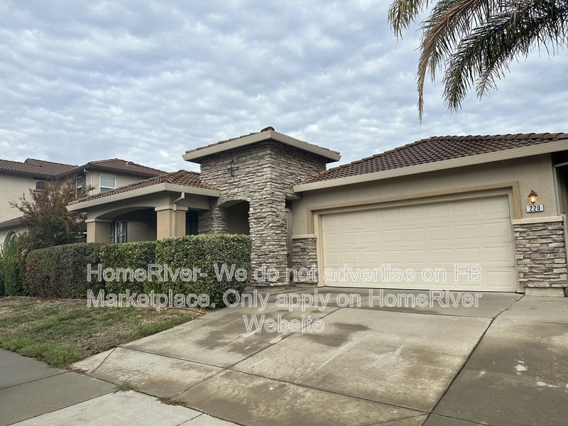 Fridge Included | Pet Friendly | Near Parks property image