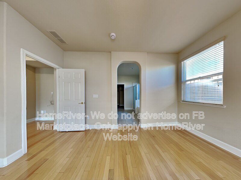 Fridge Included | Pet Friendly | Near Parks property image