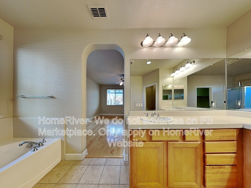 Fridge Included | Pet Friendly | Near Parks property image