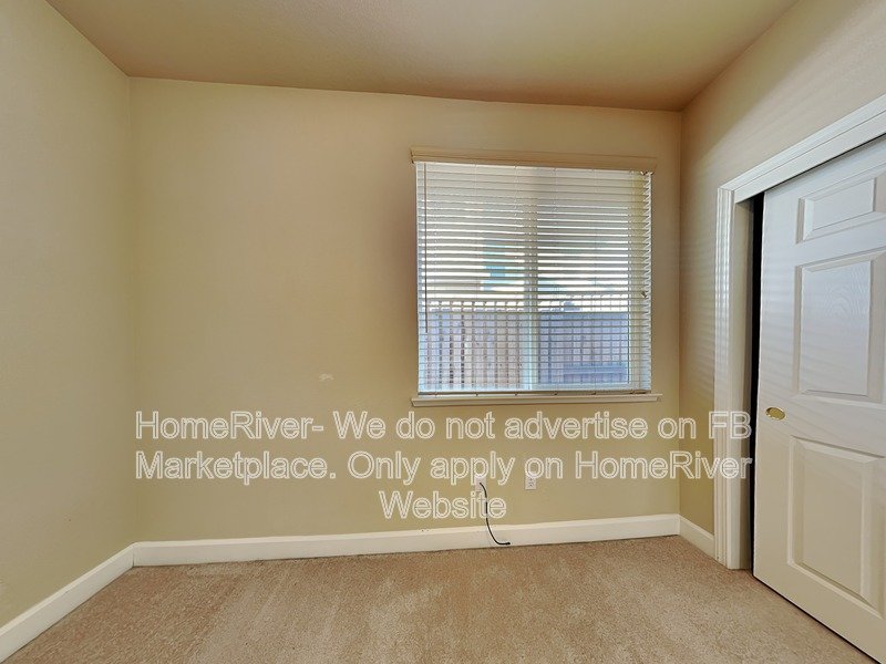 Fridge Included | Pet Friendly | Near Parks property image