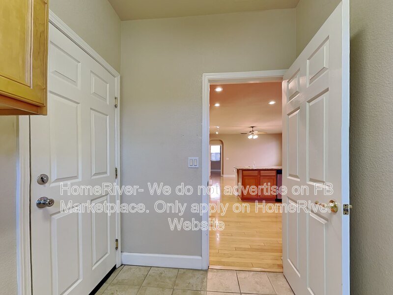 Fridge Included | Pet Friendly | Near Parks property image