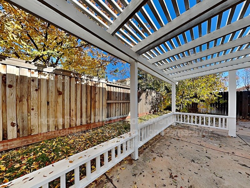 Fridge Included | Pet Friendly | Near Parks property image