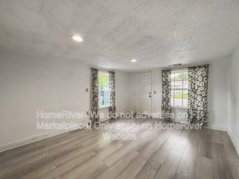 Fridge Included | Near 99 Hwy | Pet Friendly property image