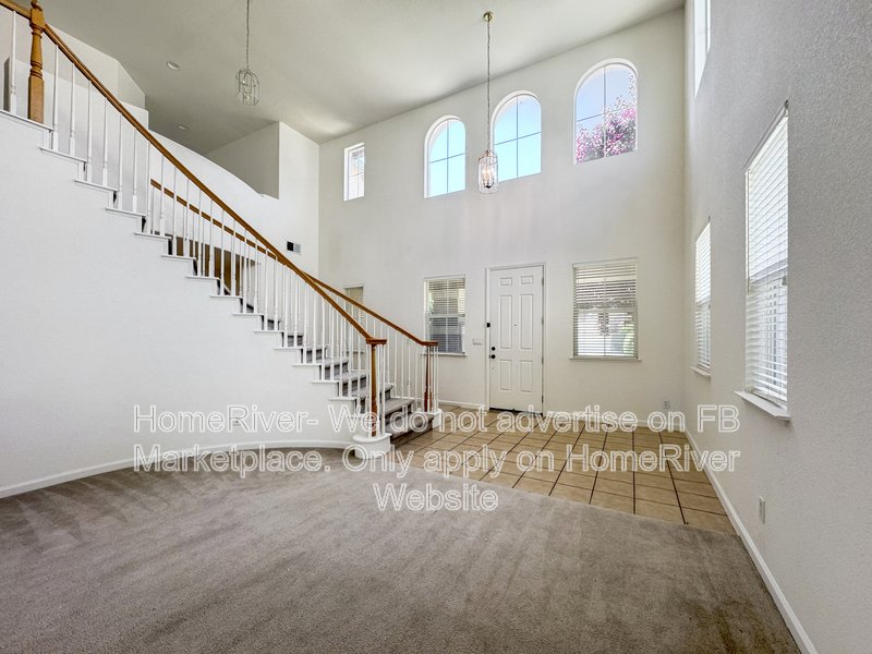 Office Space | Fridge Included | Pet Friendly property image