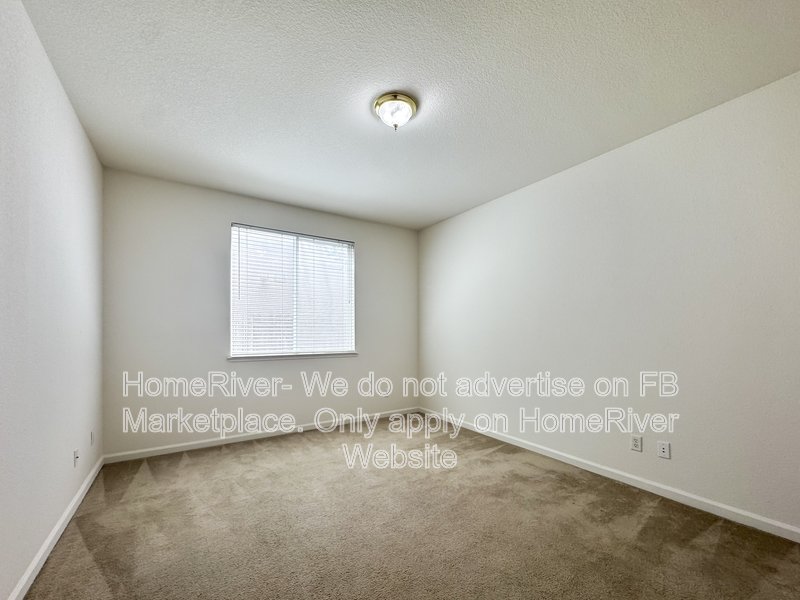 Office Space | Fridge Included | Pet Friendly property image